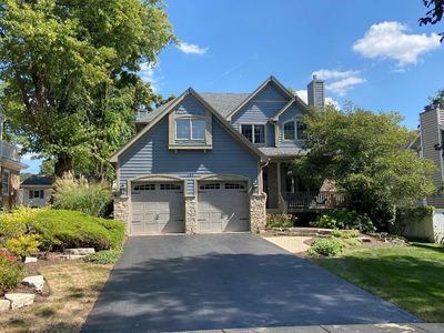 137 N Prospect Ave, Clarendon Hills, IL, 60514