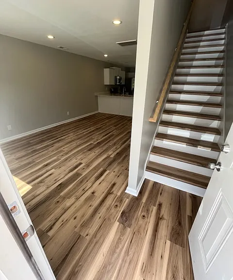 107 Alexander Ln #C — Photo 3