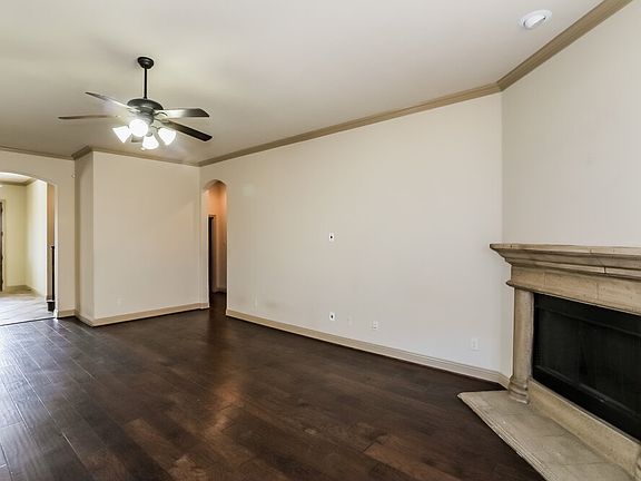 5th image of 16401 Toledo Bend Ct