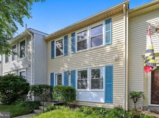11127 Captains Walk Ct, Gaithersburg, MD 20878