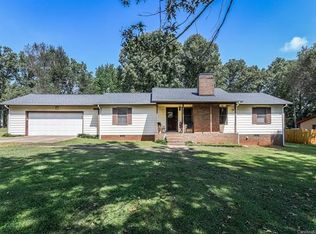 2408 Timber Ridge Rd, Harrisburg, NC 28075