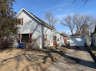 425 D St NE, Brainerd, MN 56401