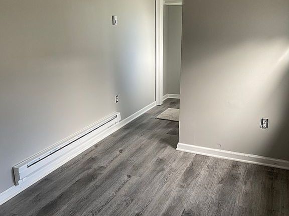3rd image of 33 Plaza De Las Lobos Unit B