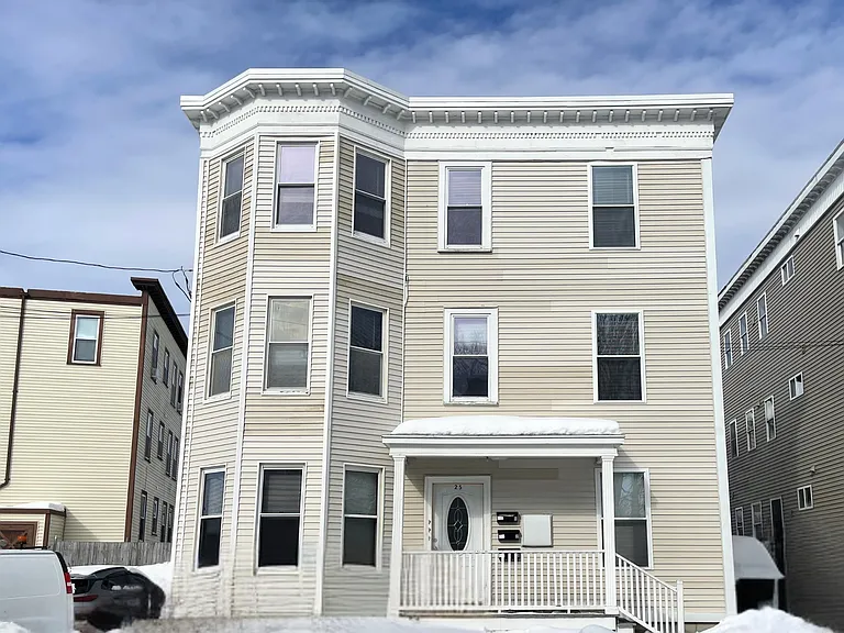 25 Bennett St #2 — Photo 13