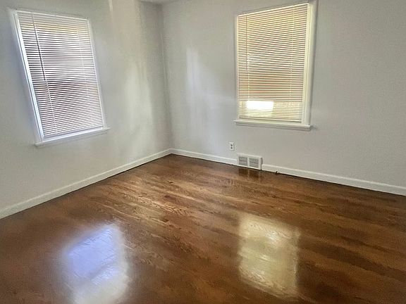 5th image of 1248 Cove Ln