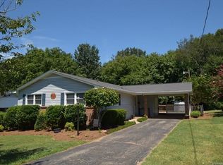 2019 Lithia Springs Rd, Lincolnton, NC 28092