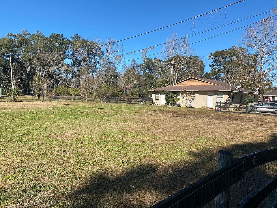 1st image of 1010-1020 NE 95th St