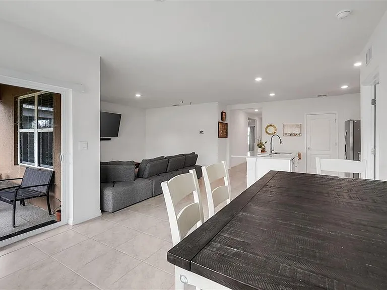 3041 Tobago Dr — Photo 16