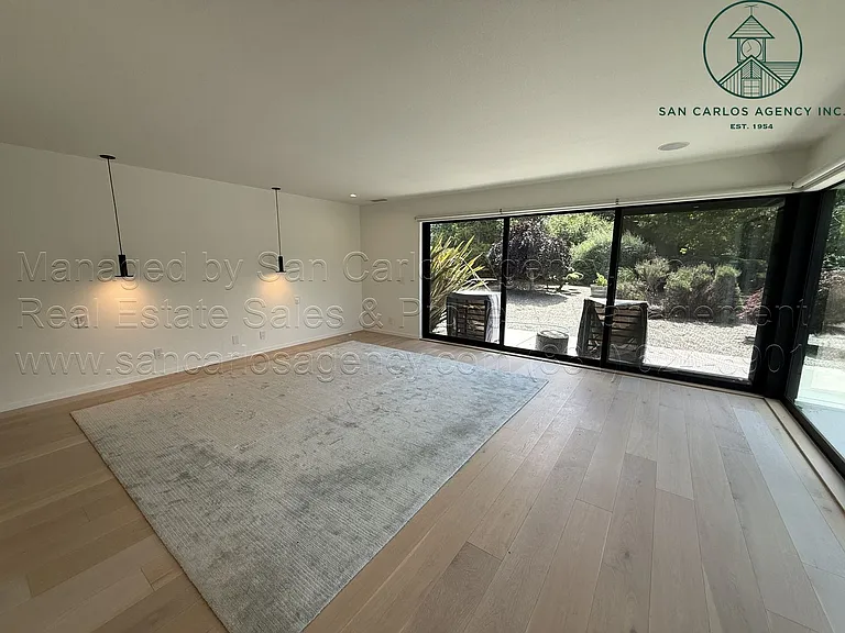 8072 Lake Pl — Photo 12