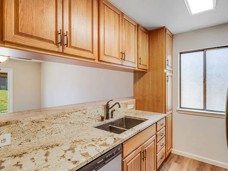 8338 Willow Tree Way — Photo 19