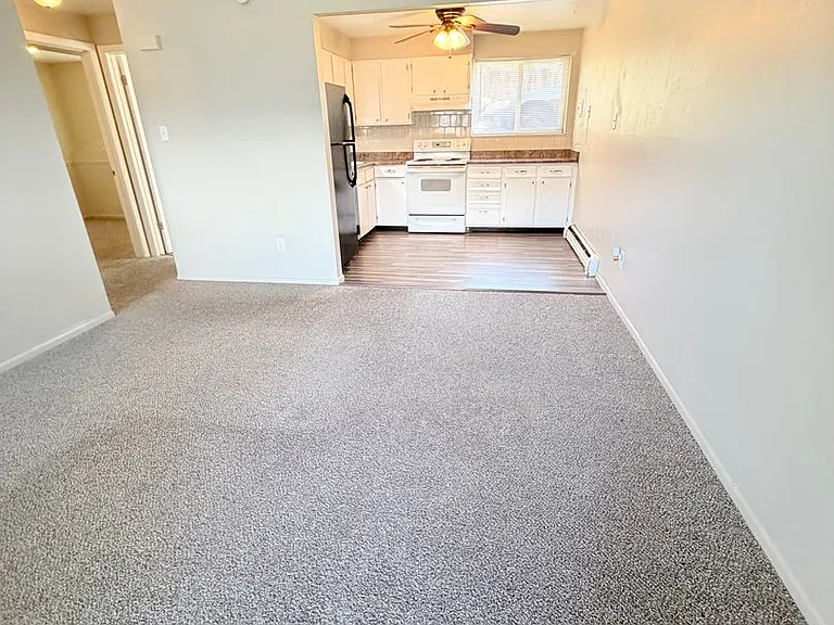 1805 Earlyview Ct — Photo 3