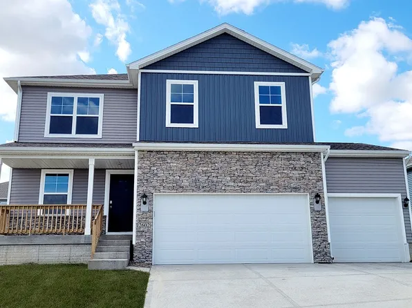 15121 Ironwood Ln, Grimes, IA 50111