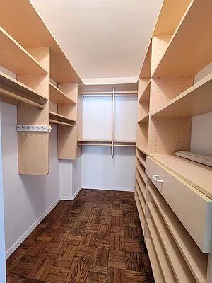 Rented by Ogtagon Corp | media 21