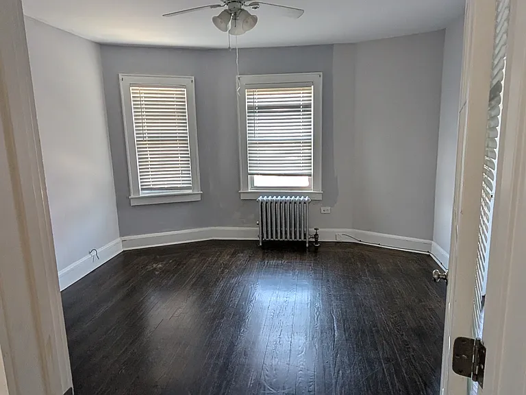34-36 High St #5 — Photo 9