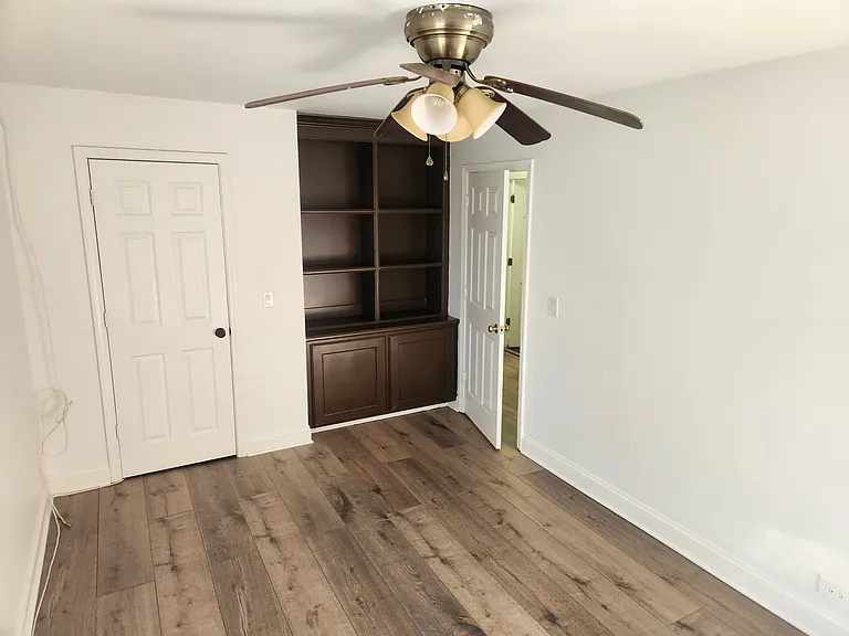 1597 Cove Dr #185-C — Photo 9