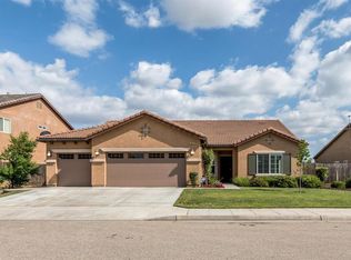 5848 E Platt Ave, Fresno, CA