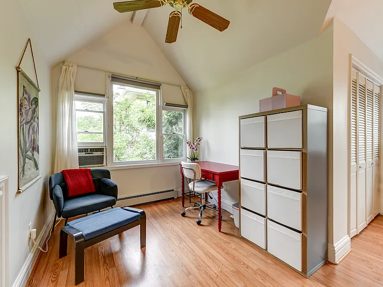 929 Maxwell Ave #2 — Photo 8