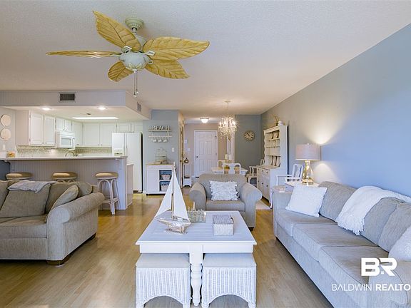 4th image of 4162 Spinnaker Dr #403