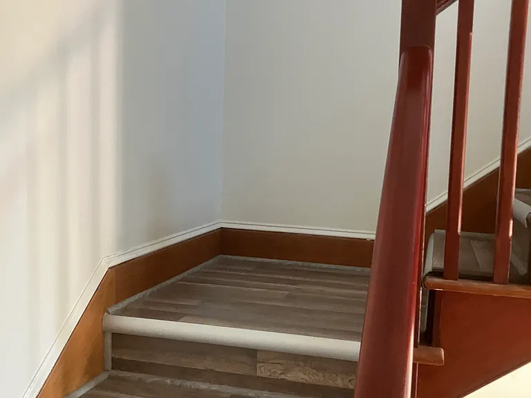 411 Cedar St #C — Photo 8