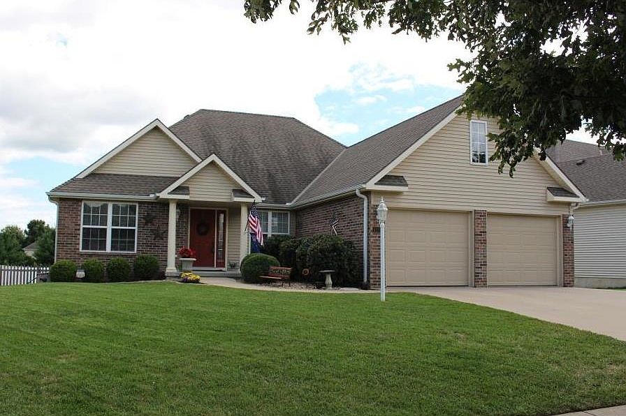 1st image of 4102 Bennington Dr