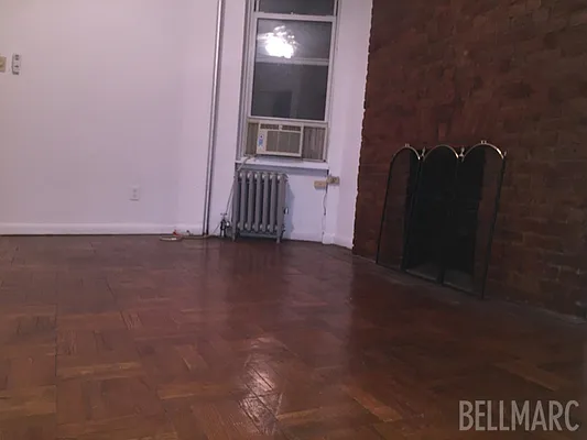 Rented by Bellmarc Realty | media 2