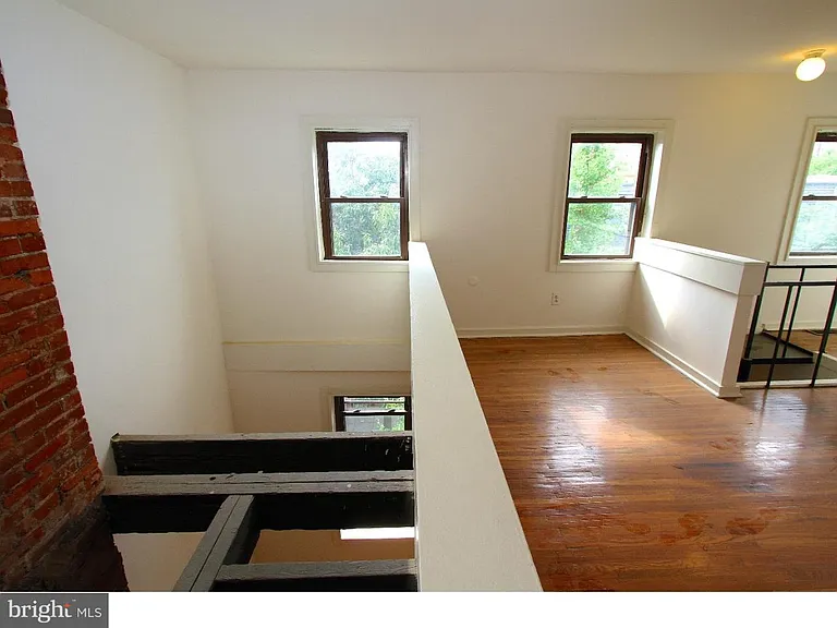 415 S 11th St #3F — Photo 10