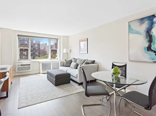 435 East 77th Street image 1 of 12