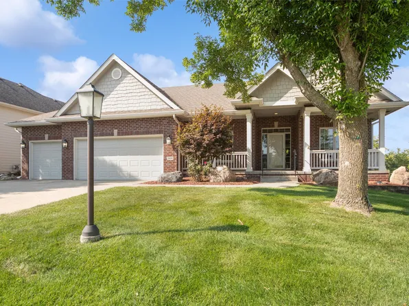 3606 154th St, Urbandale, IA 50323