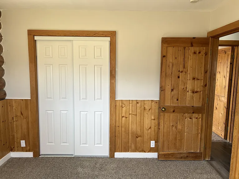 818 Abarr Plz — Photo 28