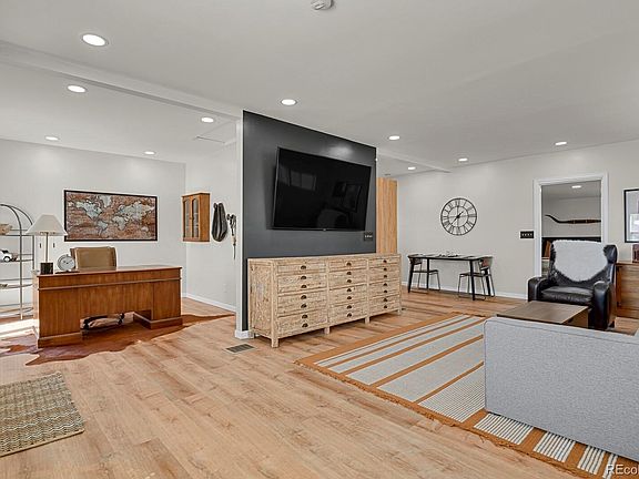 5th image of 5218 Plum Avenue