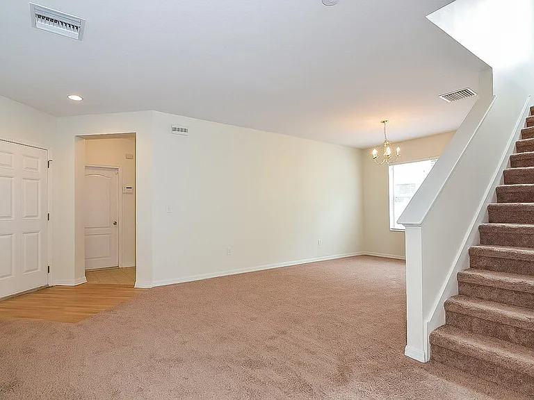 10138 Perthshire Cir — Photo 2