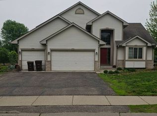 2004 Forest Ridge Ln, Buffalo, MN 55313