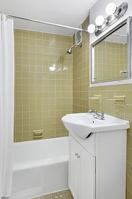 Rented by Compass | media 47