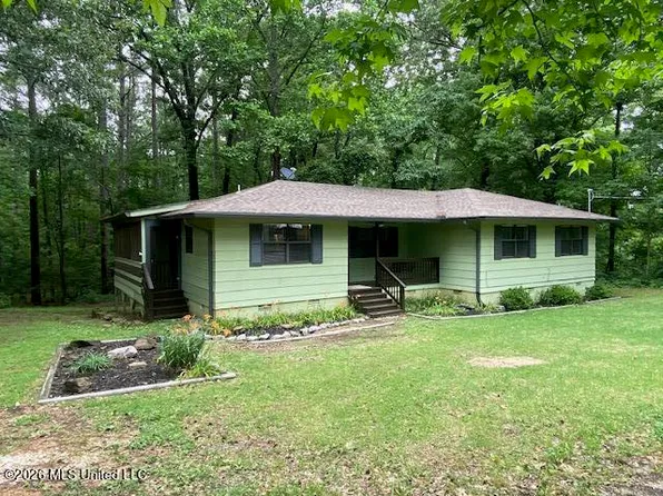 49 Autumn Dr, Coldwater, MS 38618