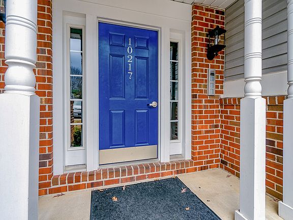 3rd image of 10217 Wolfe Manor Ct Unit 2