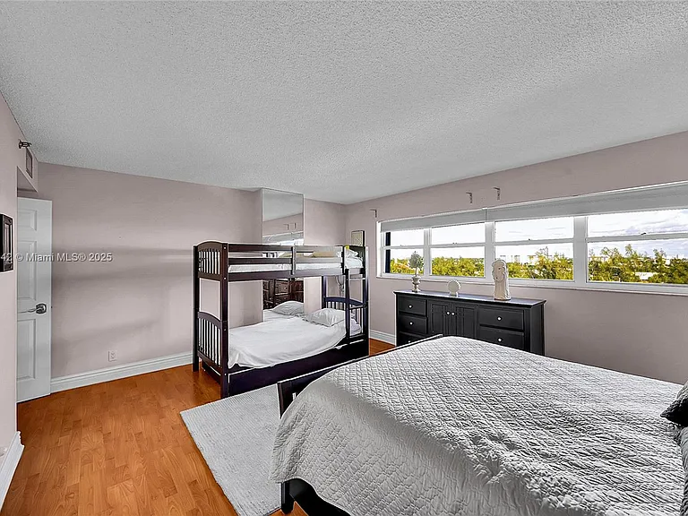 3200 N Port Royale Dr N #1009 — Photo 19