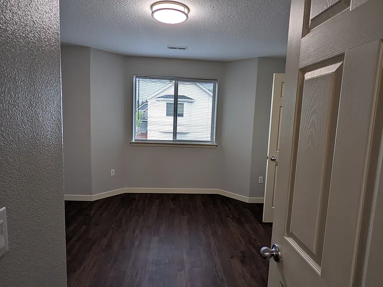 2610 NE 88th Pl — Photo 18