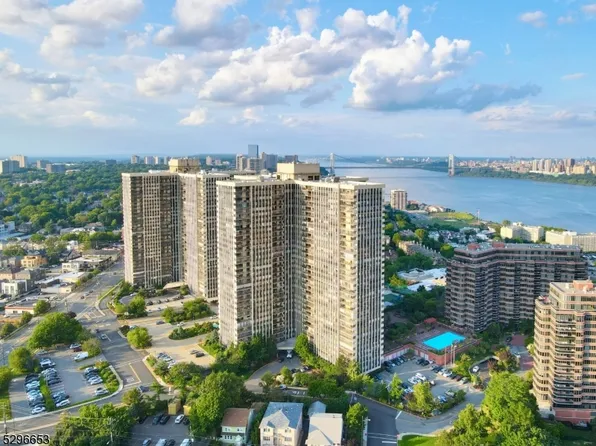 200 Winston Dr #2617, Cliffside Park Boro, NJ 07010