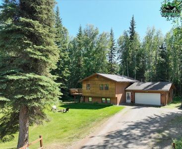 2701 Julie Ln, North Pole, AK, 99705