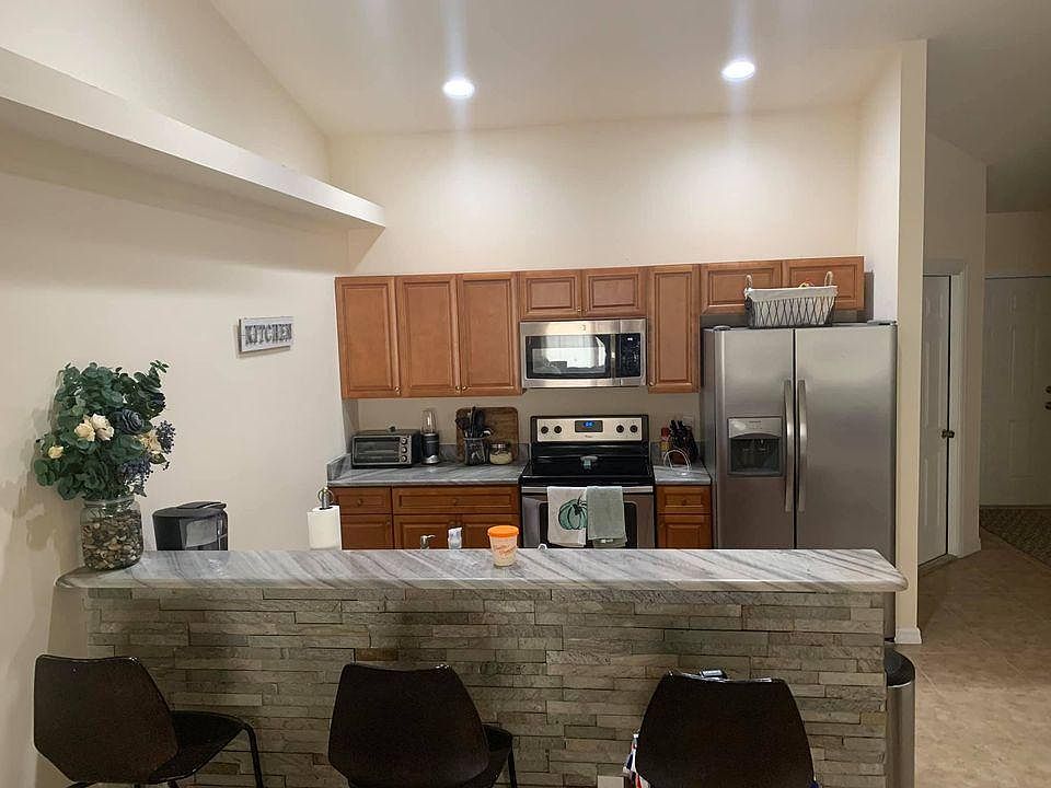 1st image of 4703 SW 16th Pl