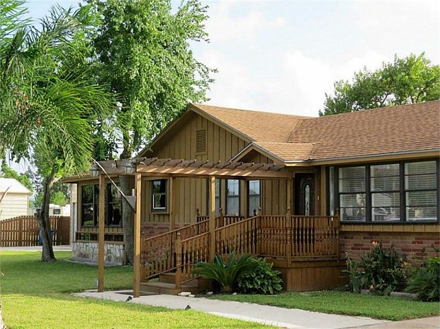 1st image of 167 N Byers Dr