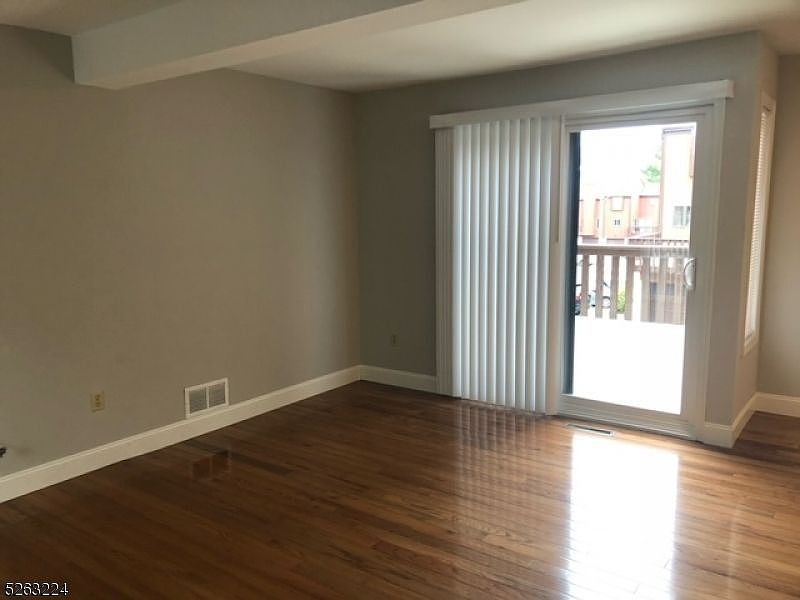 53 Bennington Sq, Hackettstown, NJ 07840 Zillow