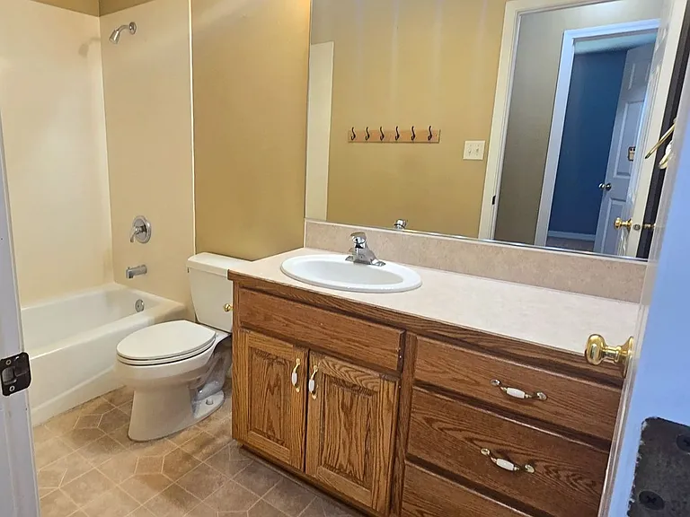 149 Leesburg Ln — Photo 13