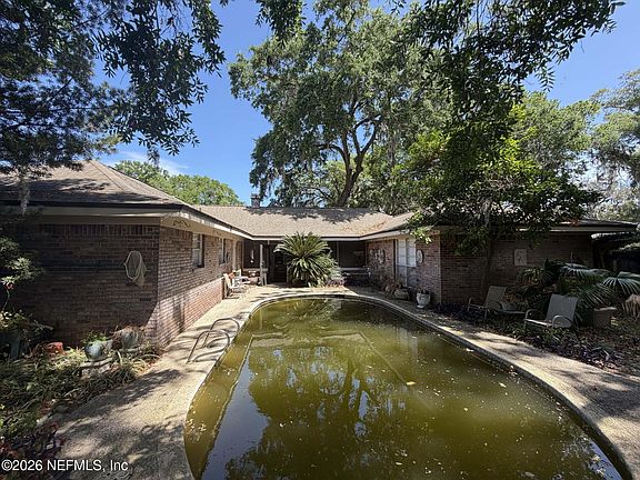 2nd image of 4034 RIVER VALLEY Road S