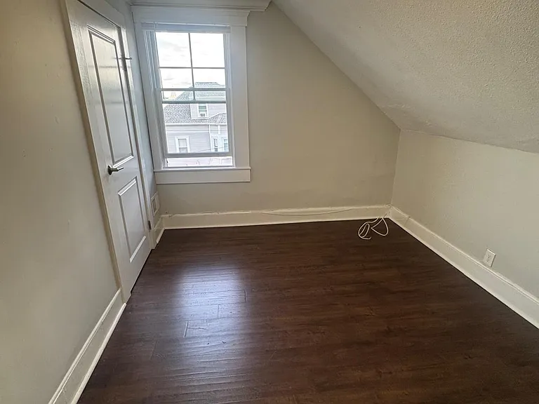 662 Moody St #3 — Photo 12