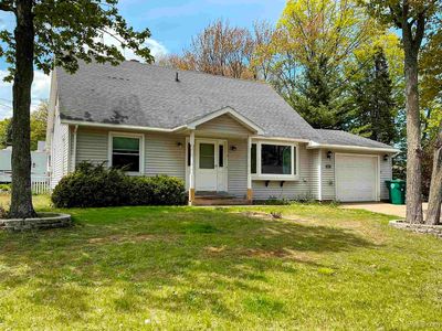 1317 West Ave, Marquette, MI, 49855
