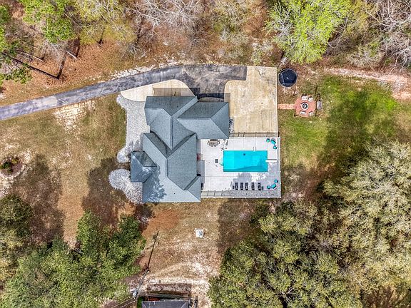 4th image of 162 Old Stage Rd