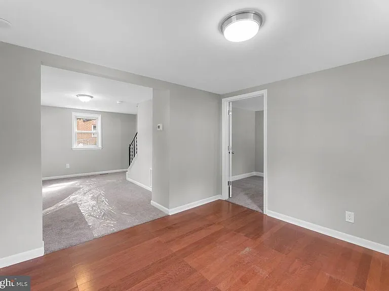 1111 Balboa Ave — Photo 5