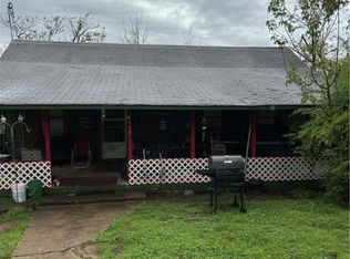 400 Green St, Arkoma, OK 74901