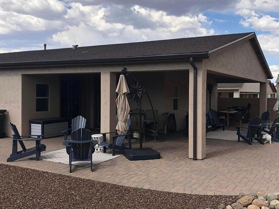 Huge Covered Patio
